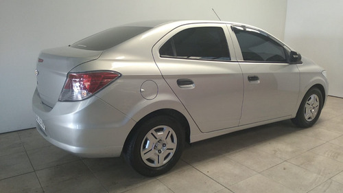 Imagen 4 de 10 de Chevrolet Prisma Joy 4p 1.4n Ls Mt 2018