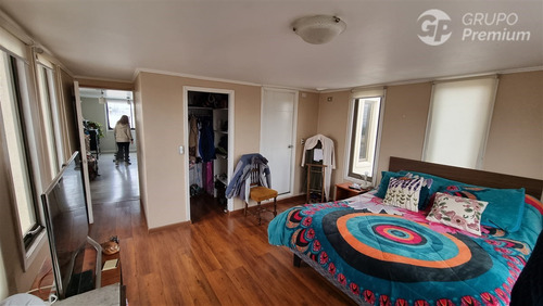 Casa En Venta De 4 Dorm En Parque Lantaño, Chillán