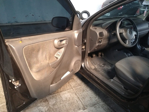 Imagem 4 de 6 de Chevrolet Corsa 2007 1.8 Maxx Flex Power 5p