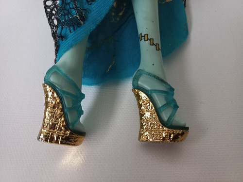 Monster High Frankie Stein 13 Deseos (Usado)
