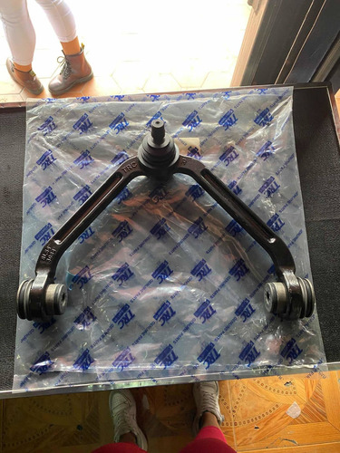 Imagen 4 de 5 de Araña Meseta Superior Ford Explorer 4.0 1998/2001