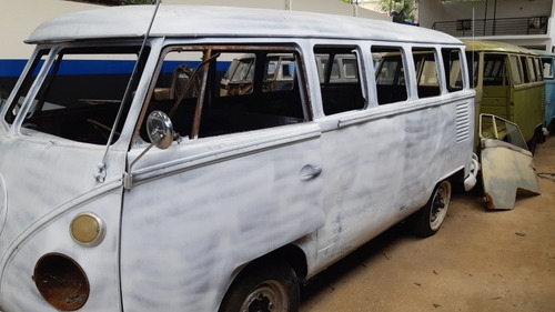Vw Kombi Retirada Peças,cambio,porta Salão,suspenção,sem Dok