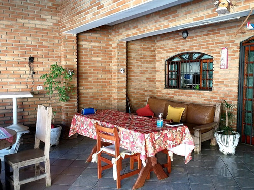 Imagem 22 de 27 de Sobr 3 Qtos Suite Cozinha Ampla Com Copa, Sala De Jantar, Sala De Tv E Estar, 8 Gars Prx Praia Etc $ 750.