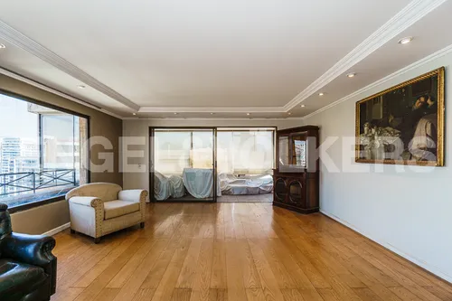 Departamento En Burgos, El Golf