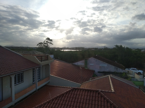 Imagem 4 de 14 de Sobrado Na Praia Da Enseada Com 8 Quartos + 3 Suites