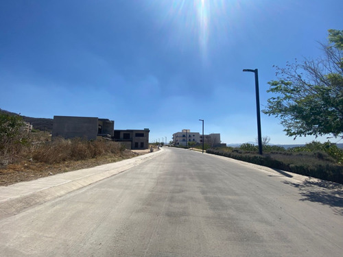 Terreno En Venta Uso Mixto Comercial Y De Servicios - El Condado Queretaro
