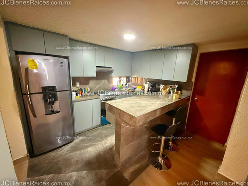 Departamento En Venta, En Fraccionamiento Las Vegas