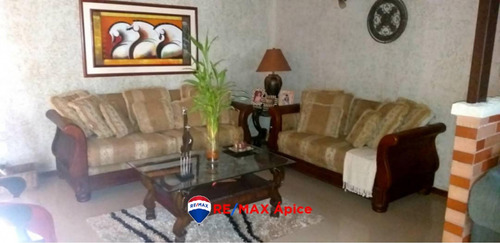 Imagen 2 de 12 de Se Vende Townhouse En Villas Morichal, Av. Alirio Ugarte P