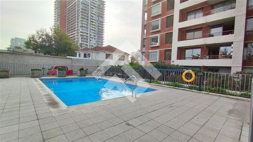 Departamento En Venta De 4 Dorm, 3 Baños, Bod Y Est En Ñuñoa