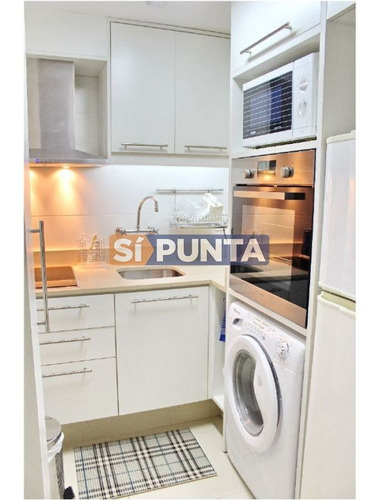 Imagen 16 de 28 de - Apartamento Para La Venta En Península- Punta Del Este Con Muy Linda Vista Al Puerto...