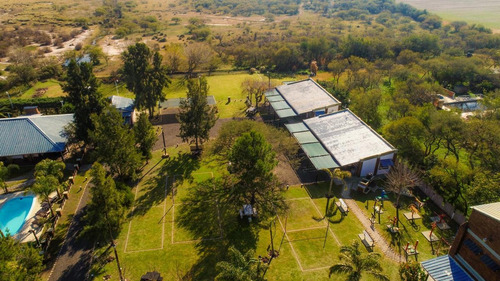 Edificio Comercial / Complejo Turístico En Venta Gualeguaychu