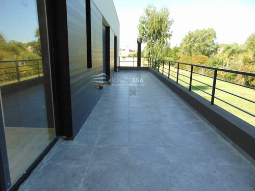 Imagen 23 de 30 de Espectacular Casa En Venta A Estrenar En Barrio Cerrado Santa Ana