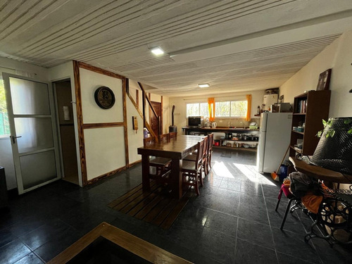 Venta De Casa + Monoambiente En La Caleta