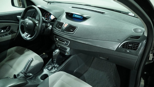 Renault Fluence Dyn20a