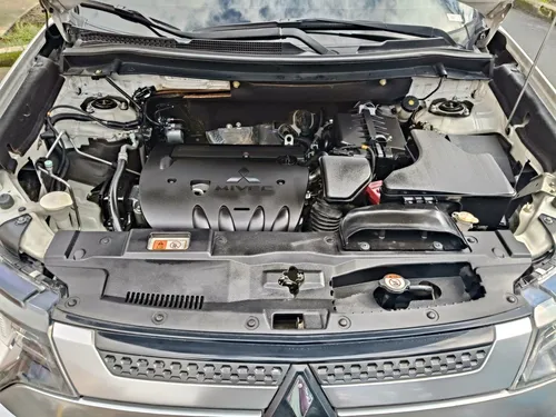 Mitsubishi Outlander Kaiteki 2.4 Full 4x4 At 7 Psj 2020