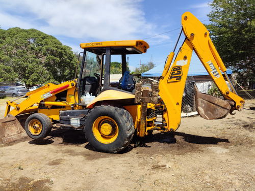Retroexcavadora Jcb 2006