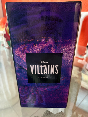Villanas Vaso Maléfica Violeta Oscuro