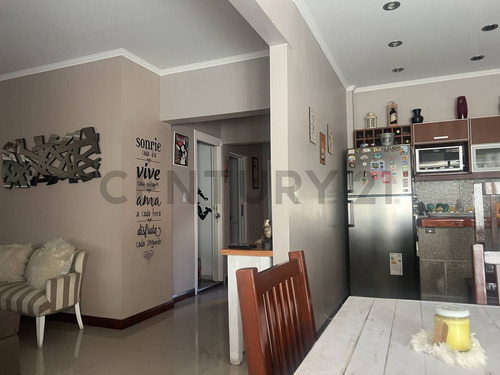 Venta Ph Tres Ambientes, Entrada Indepeniente. Villa Maipú, San Martín.
