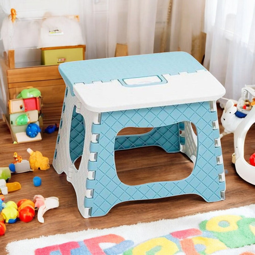 Banqueta Dobrável Infantil Portátil Leve 20cm Cor Sortida