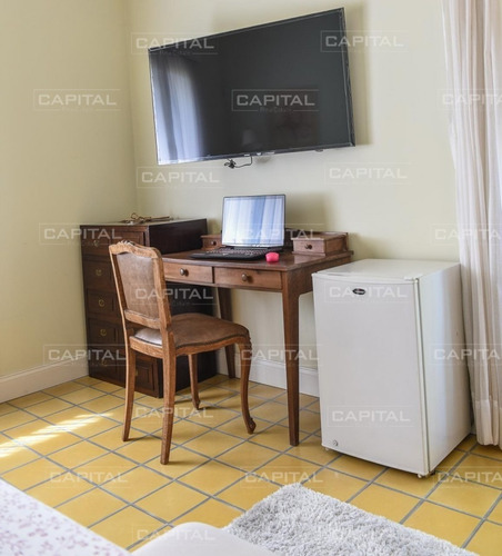 Moderna Casa De Cuatro Dormitorios En Playa Mansa Venta-ref:27936