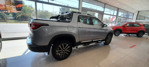 Imagen 8 de 15 de Fiat Toro Ranch 2.0 Turbo 4x4 Diesel Ld
