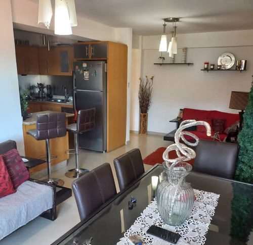 Imagen 2 de 9 de Moderno Apto. En La Mejor Zona De La Ciudad