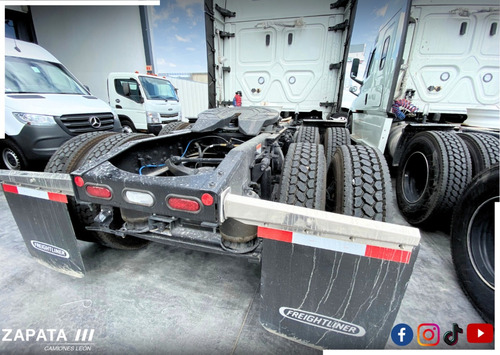 Tracto Cascadia Cam 60 Dd13 Dt12 Freightliner T.automati Em