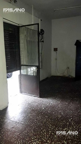 Venta De Local En Martín Coronado !