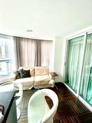 Imagem 3 de 17 de Apartamento No Centro De Bc | 1 Suíte Com Hidro + 1 Suíte | 2 Vagas De Garagem | Semi-mobiliado - Sa02232 - 70758192