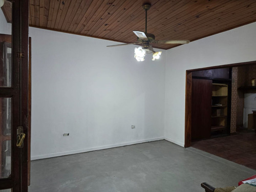 Casa En Alquiler En Longchamps