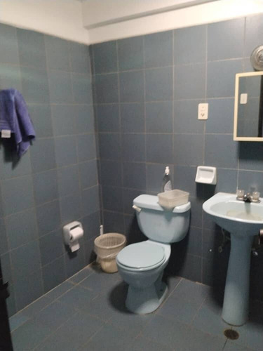 Imagen 2 de 12 de Johanna Castillo Vende 04145951217 Galpon San Diego