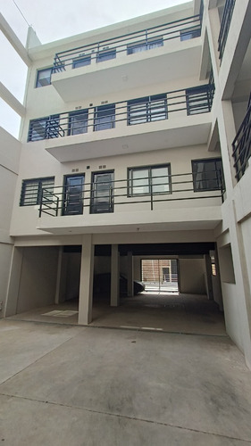 Departamento De 2 Ambientes - Venta Ciudad Evita
