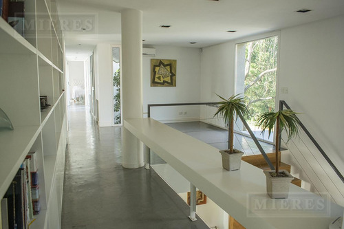 Excelente Casa En Carmel C.c