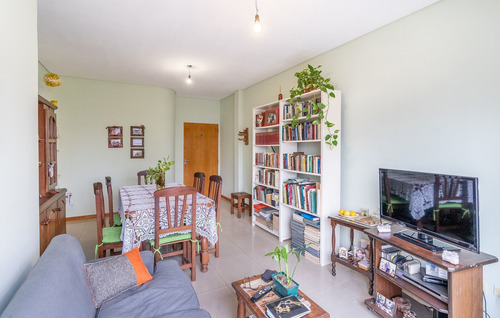 Imagen 2 de 20 de Semipiso 3 Ambientes Flores Con Balcón