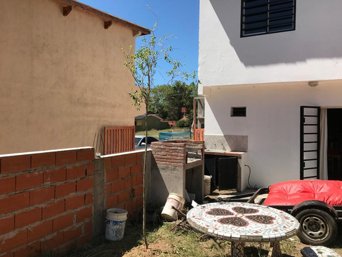 Dúplex En Venta - 2 Dormitorios 2 Baños - 148.52mts2 - Mar Del Tuyú