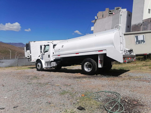 Camion Pipa De Agua De 10,000 Litros 2011 Rabon Thorton
