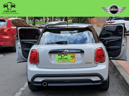 Mini Cooper 1.5 Clásico 5p.