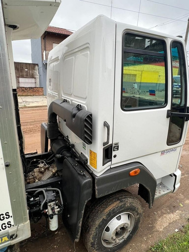 Imagen 2 de 6 de Ford Cargo 1119-42 Impecable Como Nuevo