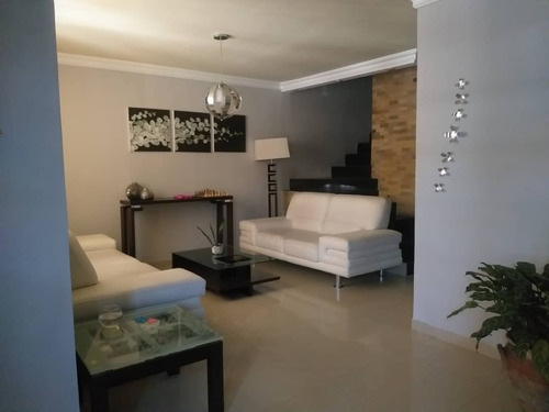 Imagen 3 de 12 de En Venta Townhouse San Diego Resd Los Frailes 0412-7439408