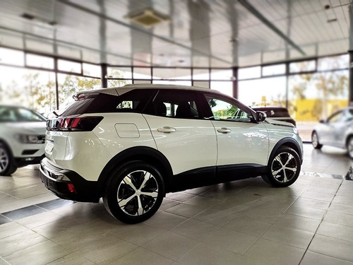 Imagen 4 de 9 de Peugeot 3008