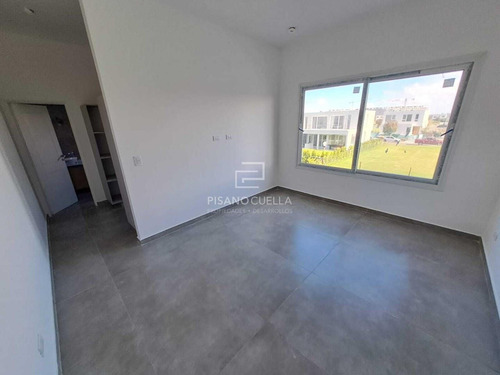 Casa En Venta En Carpinchos, Nordelta, Tigre
