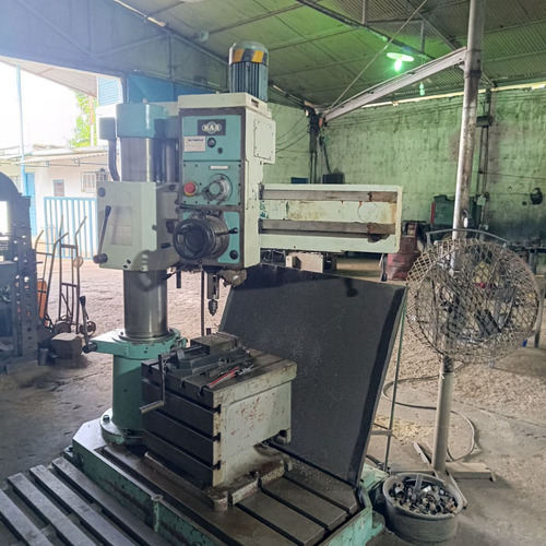 Se Vende Galpón Industrial De 260 Mts2 En El Sector Ali Primera De Anaco. (a.p)