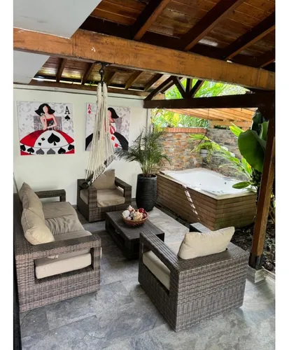 Vendo Casa En El Poblado