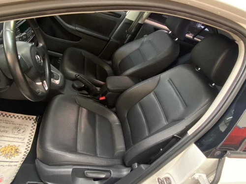 Imagem 3 de 5 de Volkswagen Jetta 2.0