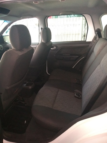 Imagem 7 de 10 de Ecosport Freestyle 1.6 Ano 2012 Completa