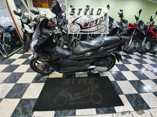 Imagem 4 de 8 de Honda Pcx