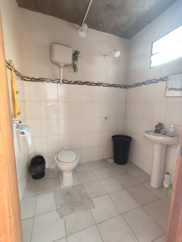 Imagen 7 de 17 de Casa Con Piscina Tipo Quinta En Mariano De 4 Dormitorios 3 Baños Terreno 441 M2 Construcción 220 M2
