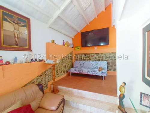 Rosa Rodríguez Vende Casa En El Manzano, Barquisimeto 24-19675