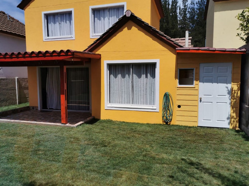 Hermosa Y Sólida Casa Al Bode De Laguna Curauma