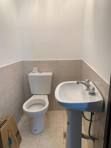 Imagen 5 de 12 de Local En Venta En Gerli Oeste